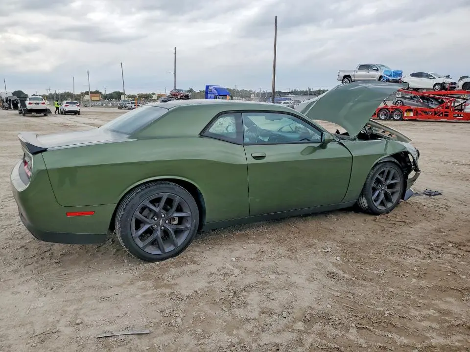 2021 DODGE CHALLENGER GT  