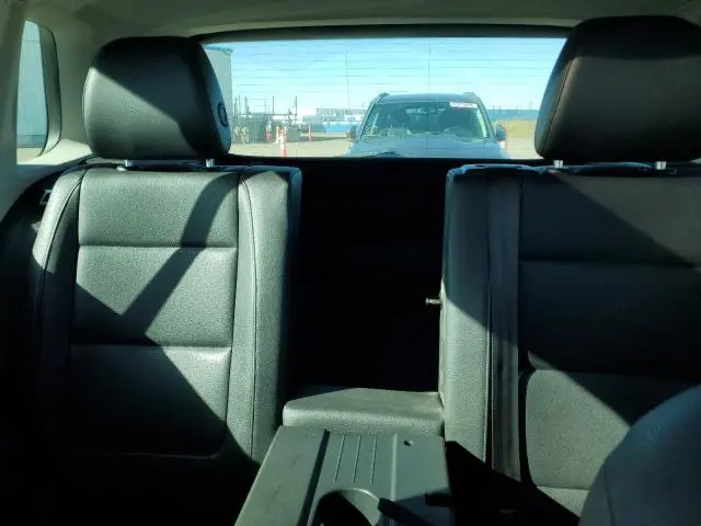 2012 VOLKSWAGEN TIGUAN S  