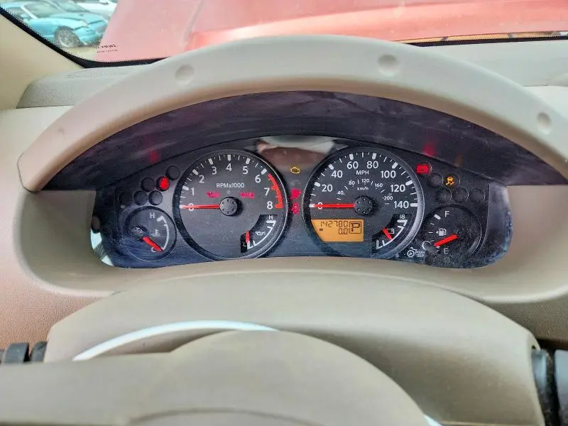 2014 NISSAN FRONTIER S  