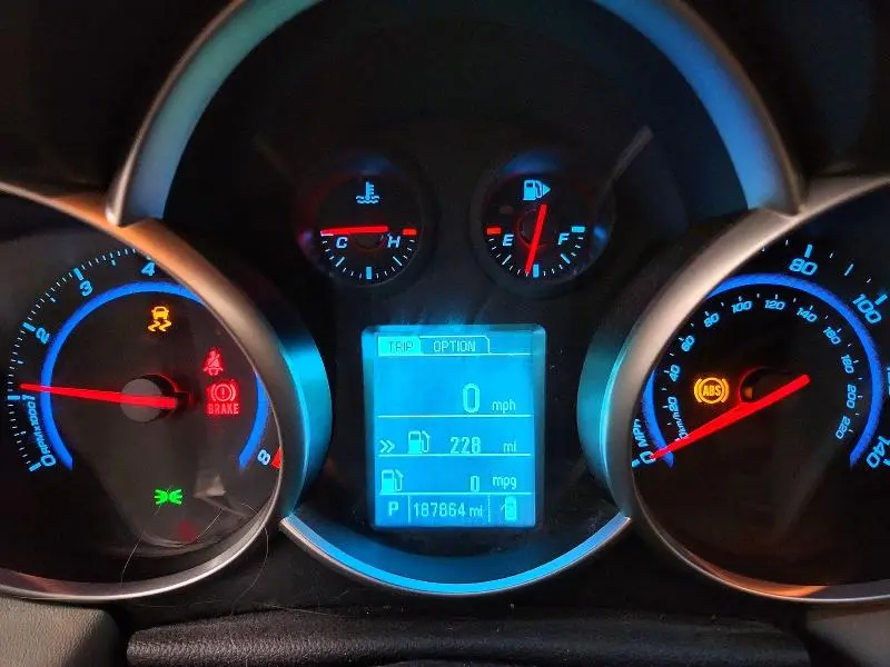 2014 CHEVROLET CRUZE LS  
