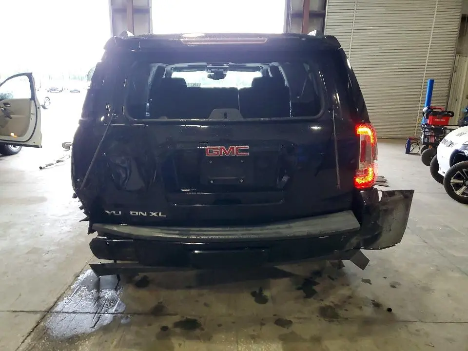 2016 GMC YUKON XL C1500 SLT  
