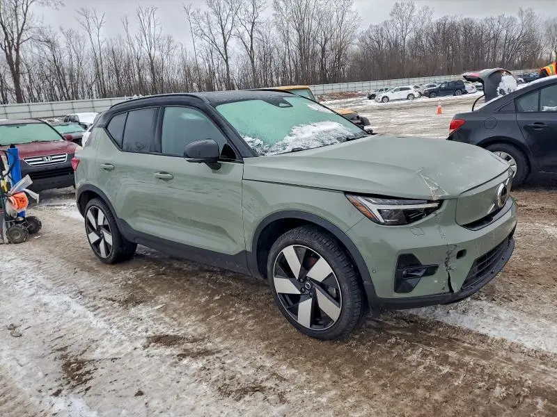 2024 VOLVO XC40 RECHARGE ULTIMATE  