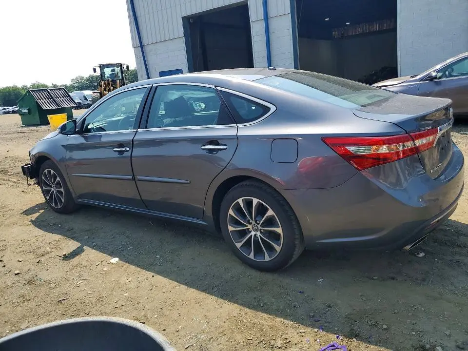 2018 TOYOTA AVALON XLE  