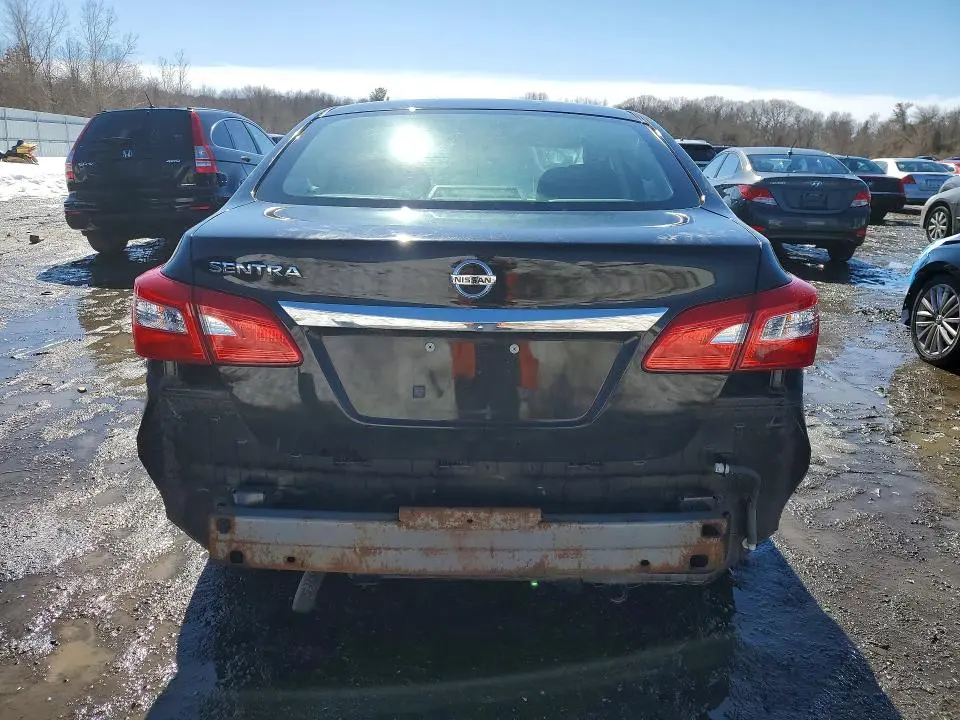 2018 NISSAN SENTRA S  