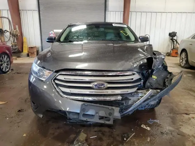 2017 FORD TAURUS SEL  