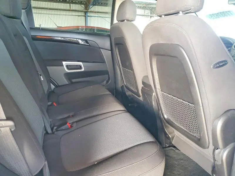 2014 CHEVROLET CAPTIVA LS  