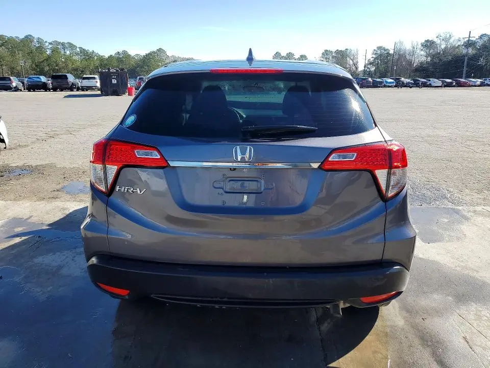 2021 HONDA HR-V LX  