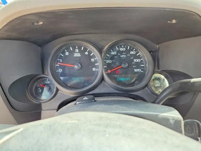 2011 CHEVROLET SILVERADO K1500 LS  