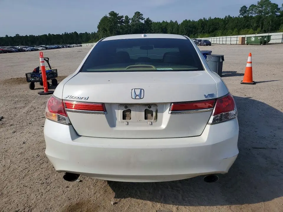 2011 HONDA ACCORD EXL  