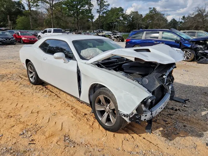 2019 DODGE CHALLENGER SXT  