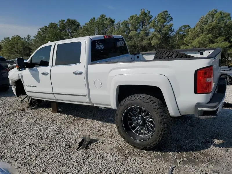 2015 GMC SIERRA K2500 DENALI  