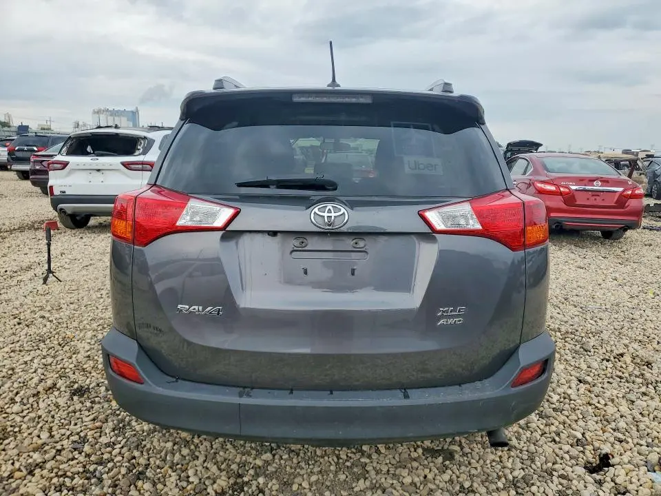 2014 TOYOTA RAV4 XLE  