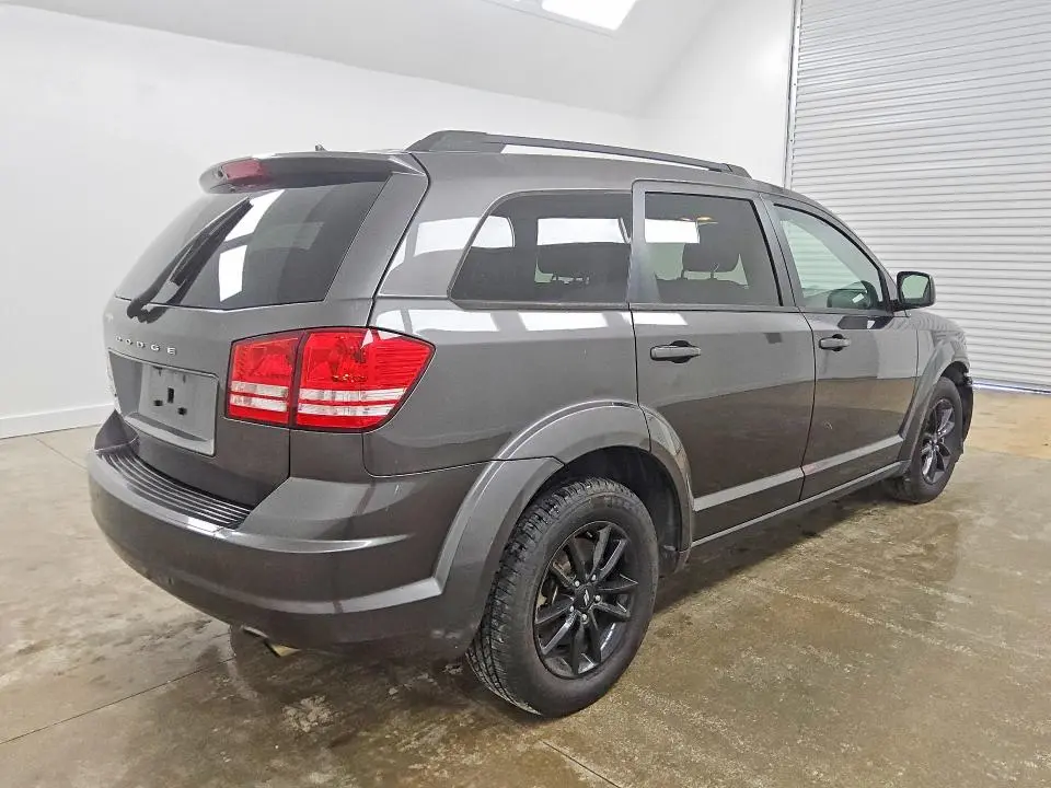 2020 DODGE JOURNEY SE  