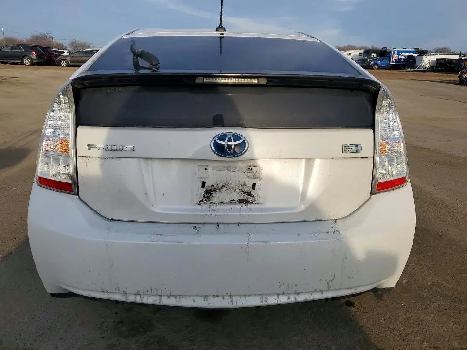 2010 TOYOTA PRIUS   