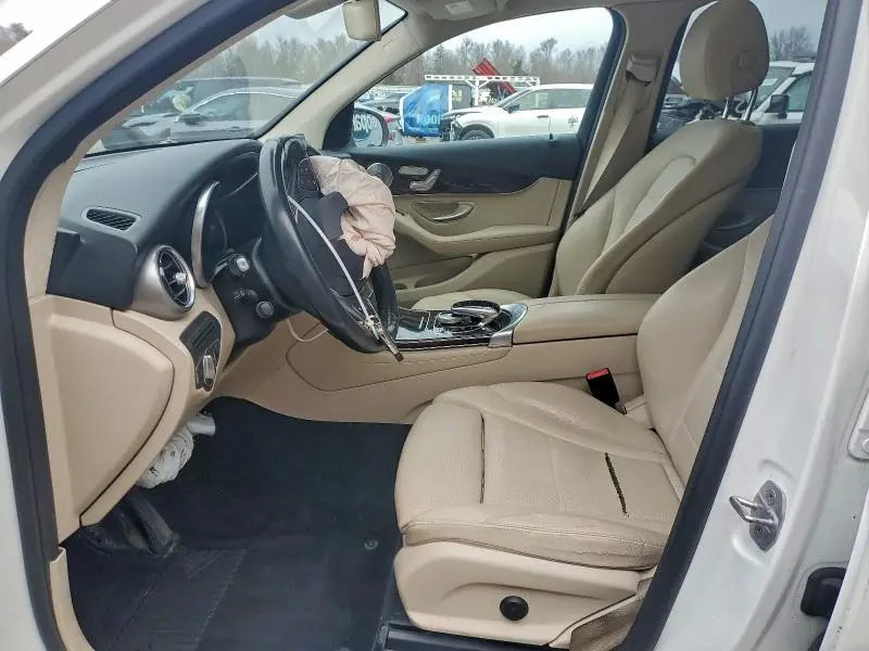 2017 MERCEDES-BENZ GLC 300 4MATIC  