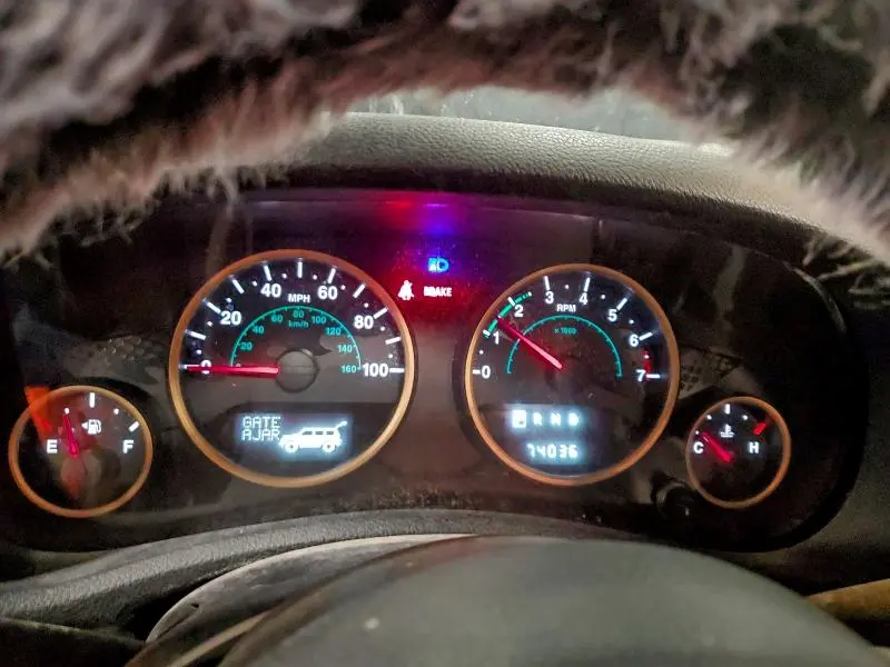 2014 JEEP WRANGLER UNLIMITED SAHARA  