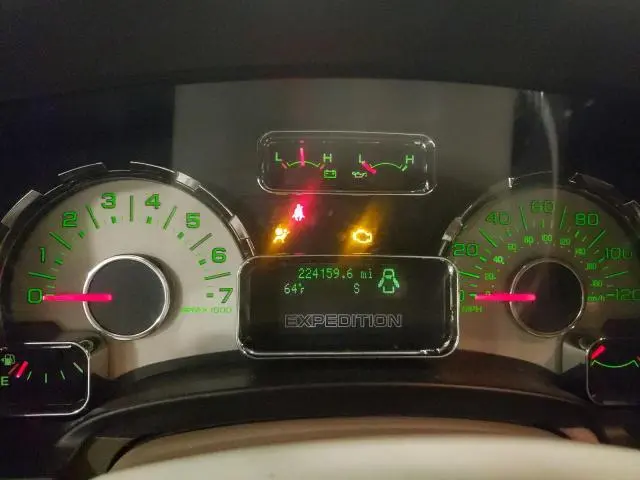 2010 FORD EXPEDITION XLT  