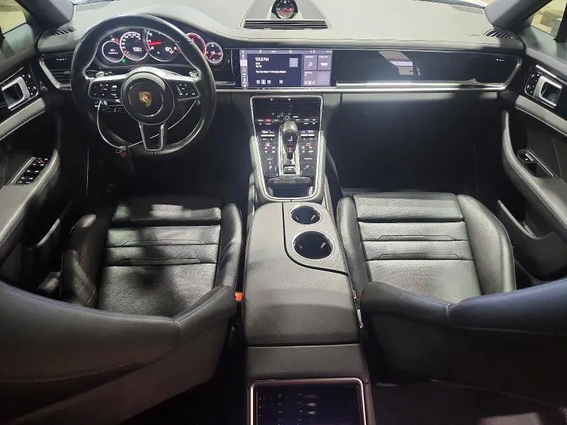2020 PORSCHE PANAMERA BASE  