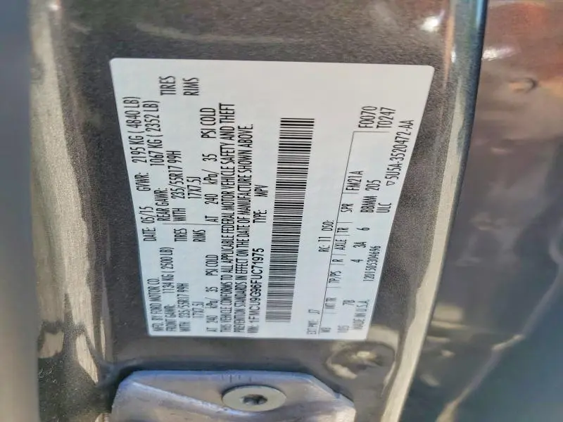 2015 FORD ESCAPE SE  