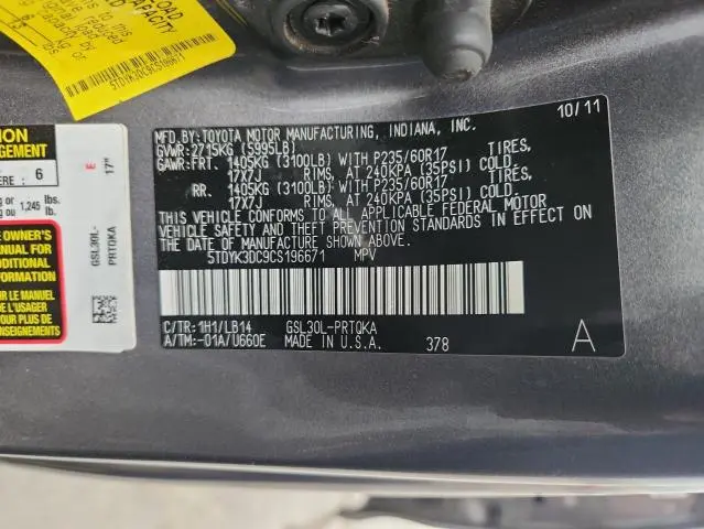 2012 TOYOTA SIENNA XLE  