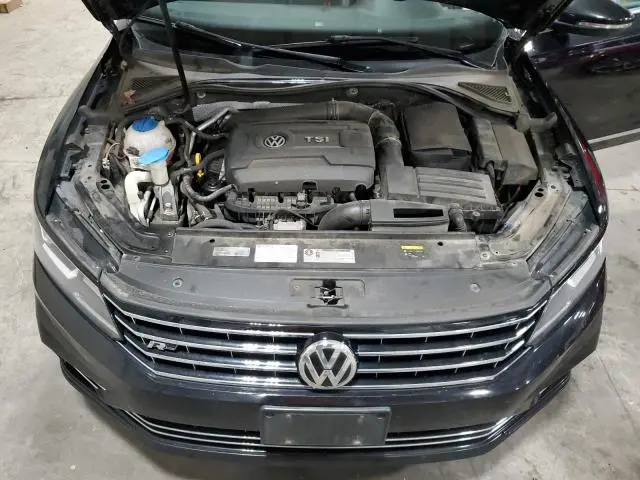 2017 VOLKSWAGEN PASSAT R-LINE  