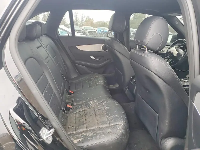 2019 MERCEDES-BENZ GLC 300 4MATIC  