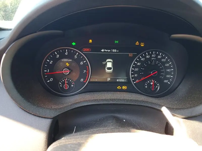 2019 KIA STINGER GT2  