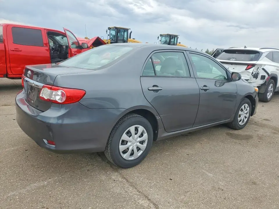 2011 TOYOTA COROLLA BASE  