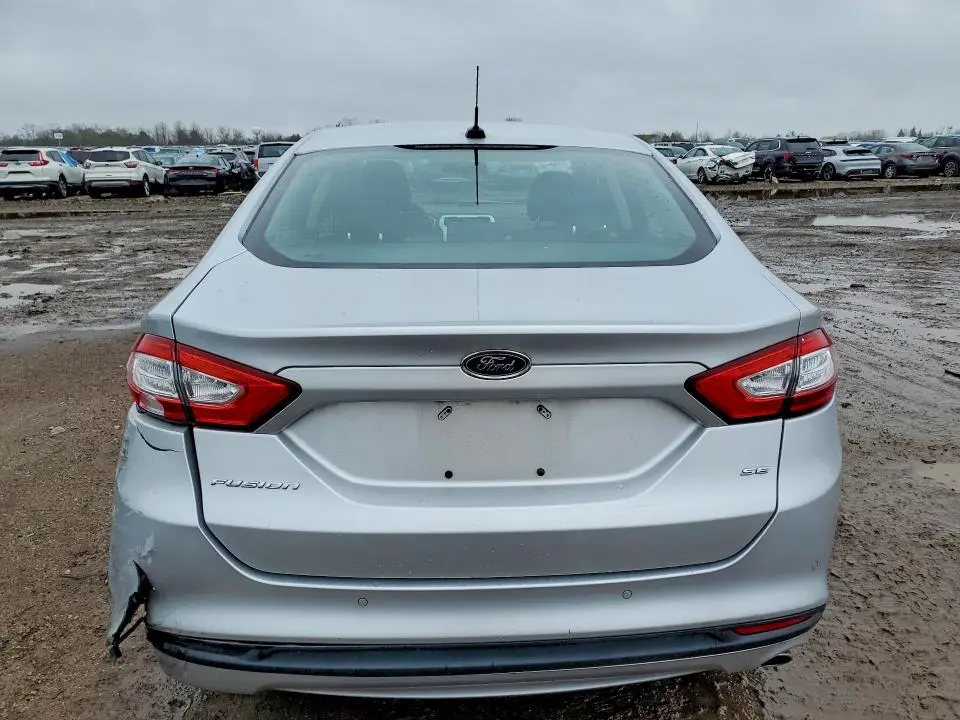 2014 FORD FUSION SE  