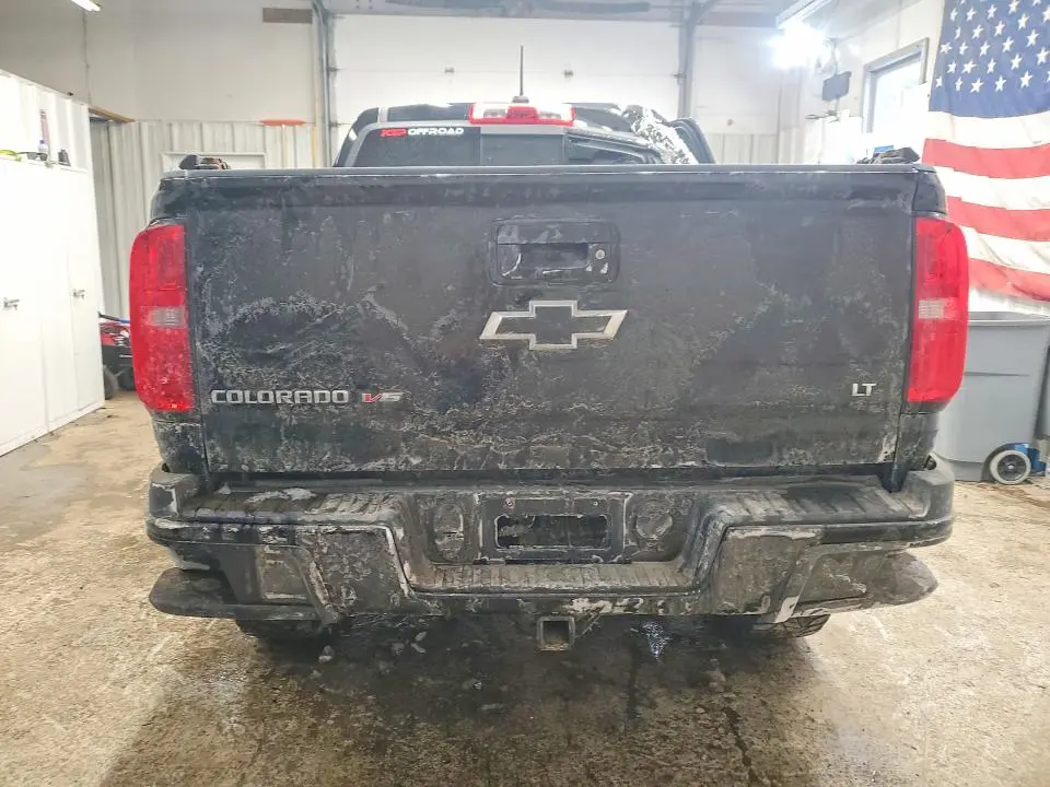 2017 CHEVROLET COLORADO LT  