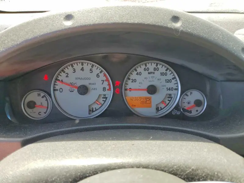 2011 NISSAN FRONTIER S  