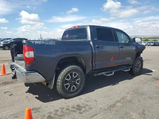 2016 TOYOTA TUNDRA CREWMAX SR5  