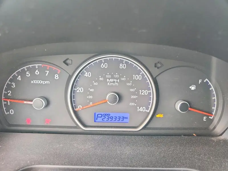 2010 HYUNDAI ELANTRA GLS  