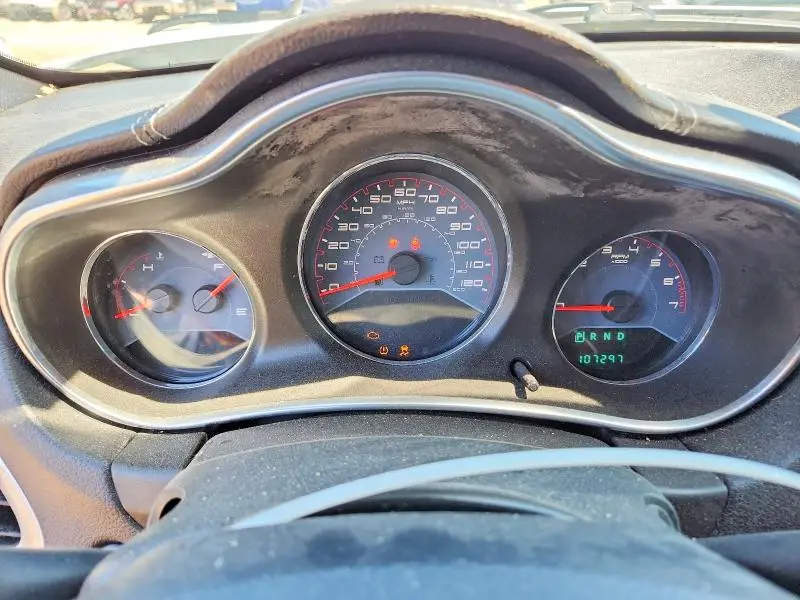 2014 DODGE AVENGER SE  