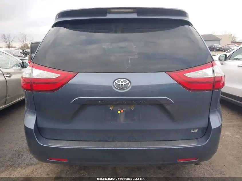 2015 TOYOTA SIENNA LE 8 PASSENGER