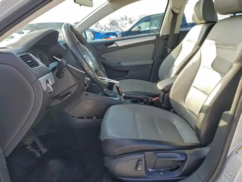 2013 VOLKSWAGEN JETTA HYBRID  