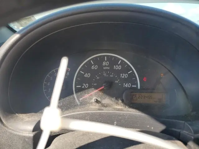 2014 NISSAN VERSA S  