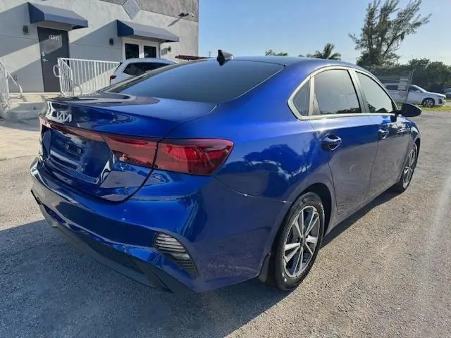 2022 KIA FORTE FE