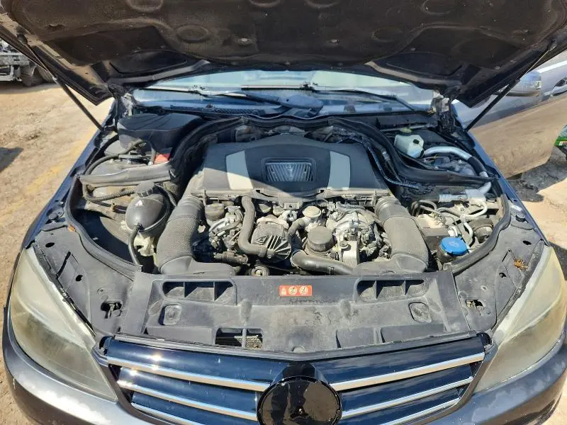 2011 MERCEDES-BENZ C 300  