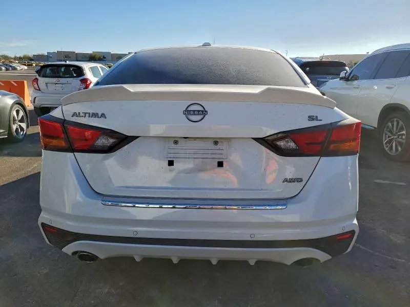 2023 NISSAN ALTIMA SL  