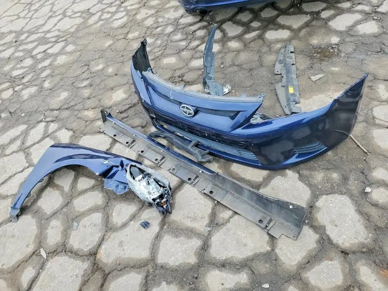 2012 TOYOTA SCION TC   