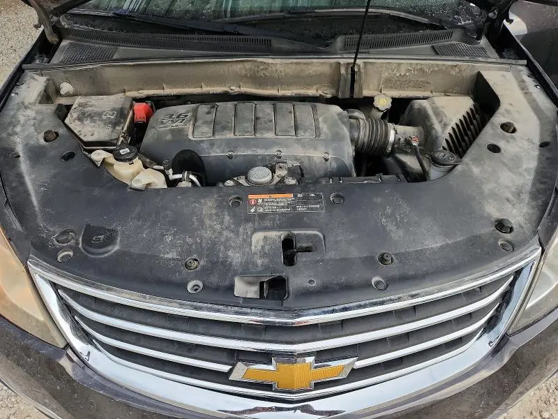 2017 CHEVROLET TRAVERSE LT  