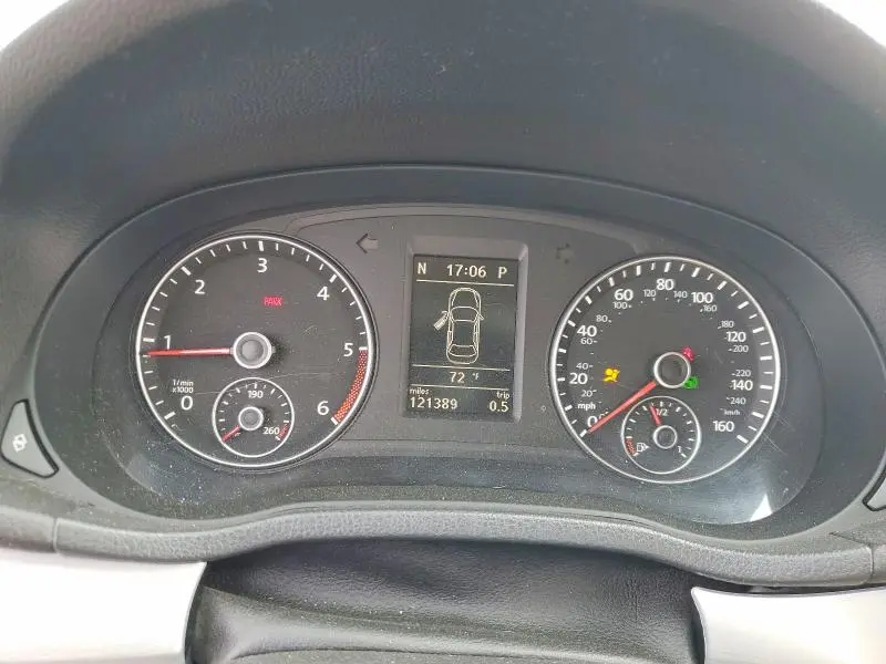 2012 VOLKSWAGEN PASSAT SE  
