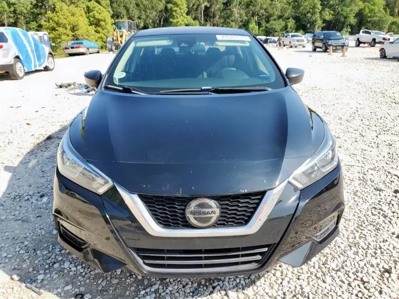 2021 NISSAN VERSA S  