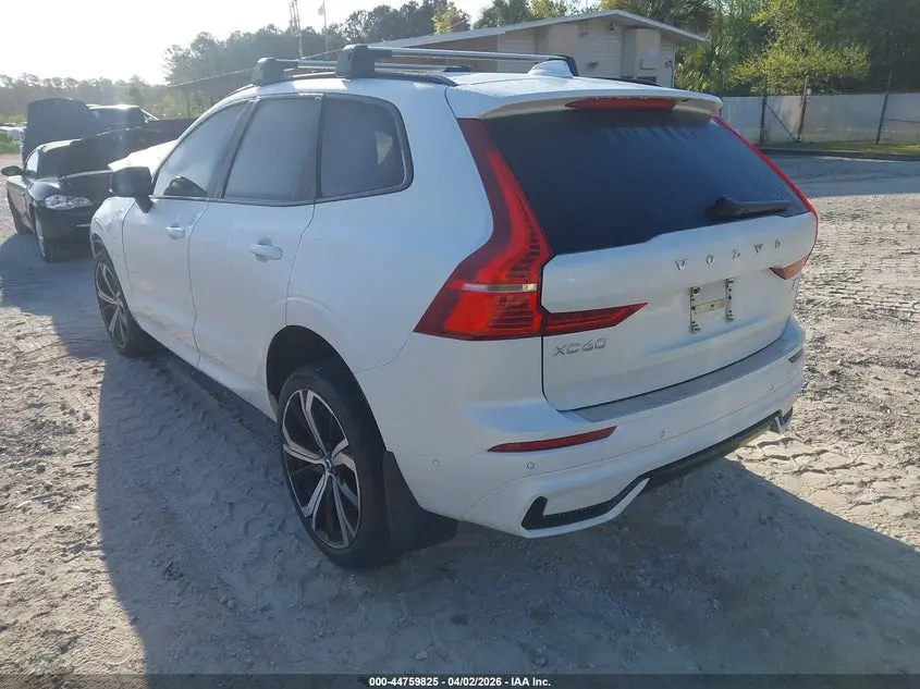 2022 VOLVO XC60 RECHARGE PLUG-IN HYBRID T8 R-DESIGN EXTENDED RANGE