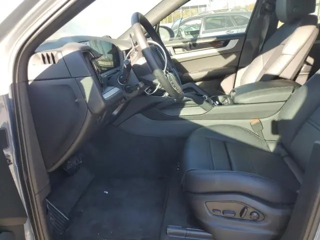 2025 PORSCHE CAYENNE COUPE  