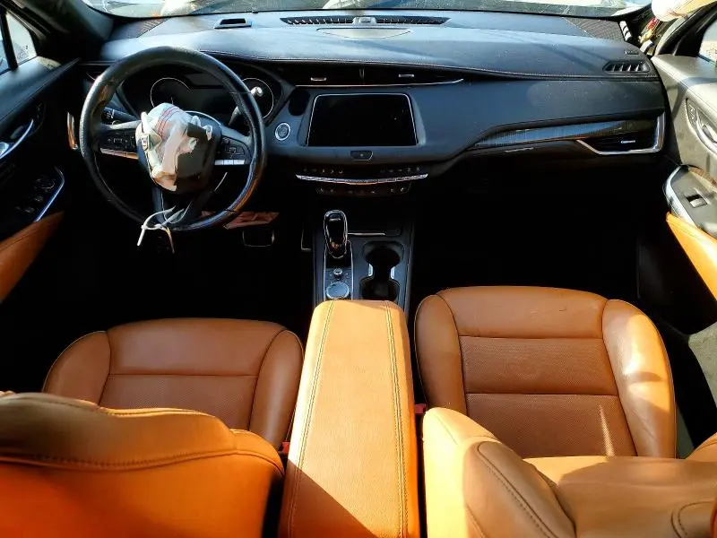 2020 CADILLAC XT4 SPORT  