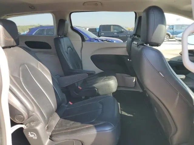2017 CHRYSLER PACIFICA TOURING L  