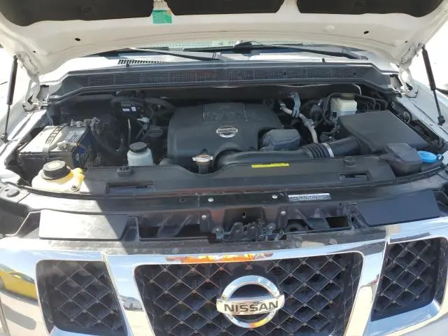 2014 NISSAN ARMADA SV  