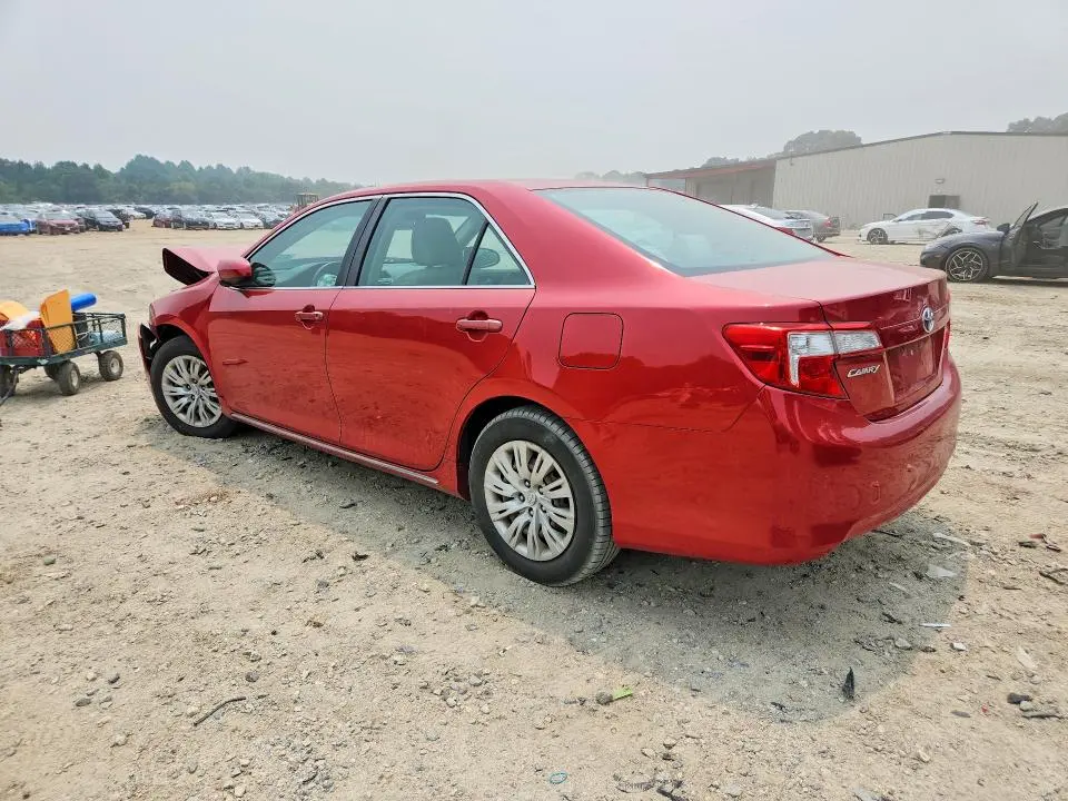 2012 TOYOTA CAMRY LE  